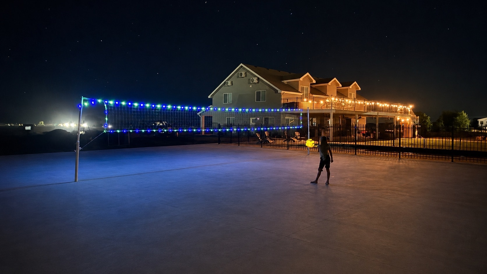 Pickleball court lit for night games